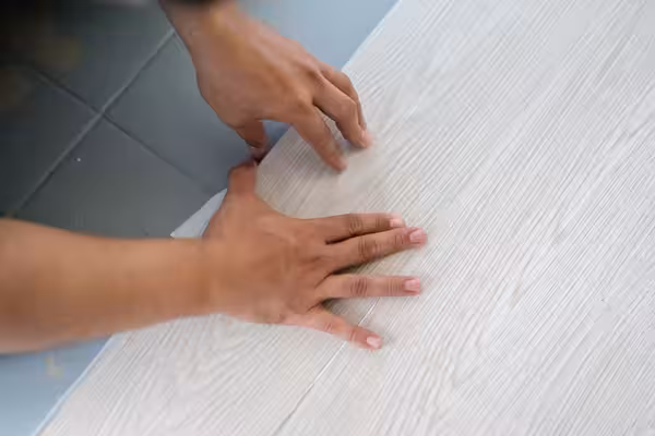 LAMINATE